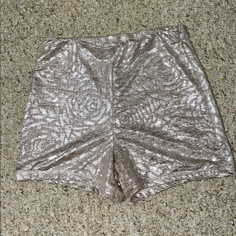 Agaci high waisted shorts size L